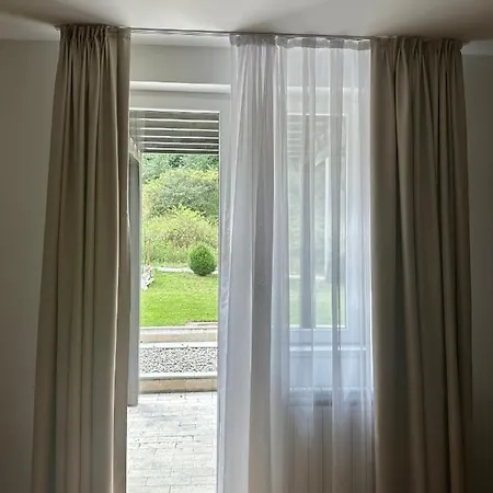 Apartment 4r 250m From Gondola *