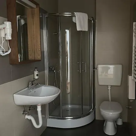 アパート 4r 250m From Gondola *