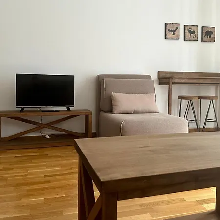 아파트 4r 250m From Gondola Brzeće