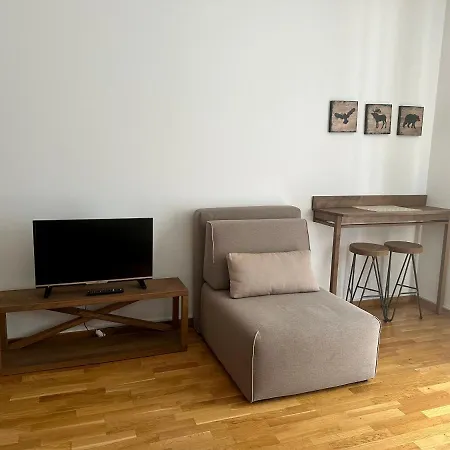 4r 250m From Gondola * Brzeće