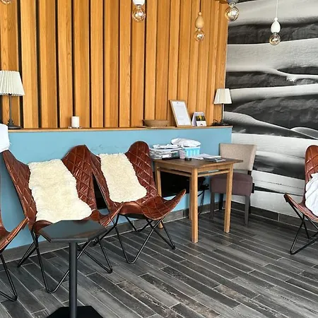 4r 250m From Gondola