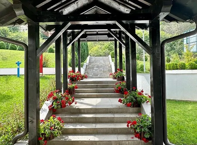 דירה 4r 250m From Gondola Brzeće