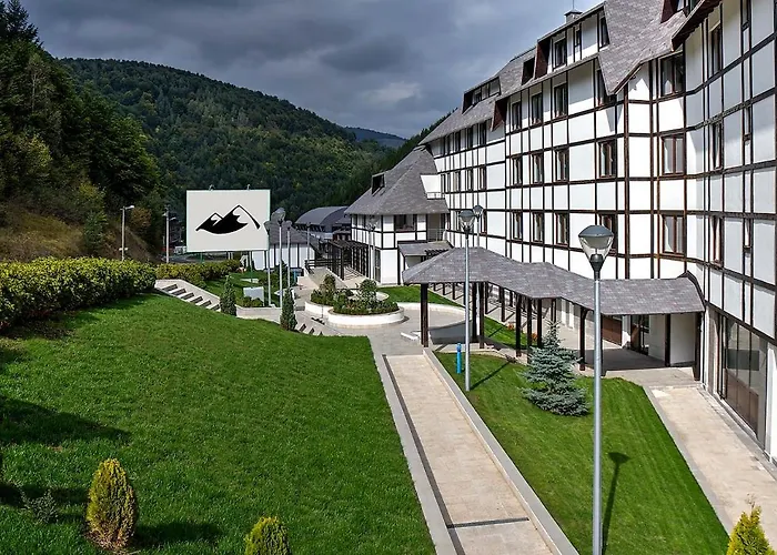 4r 250m From Gondola דירה